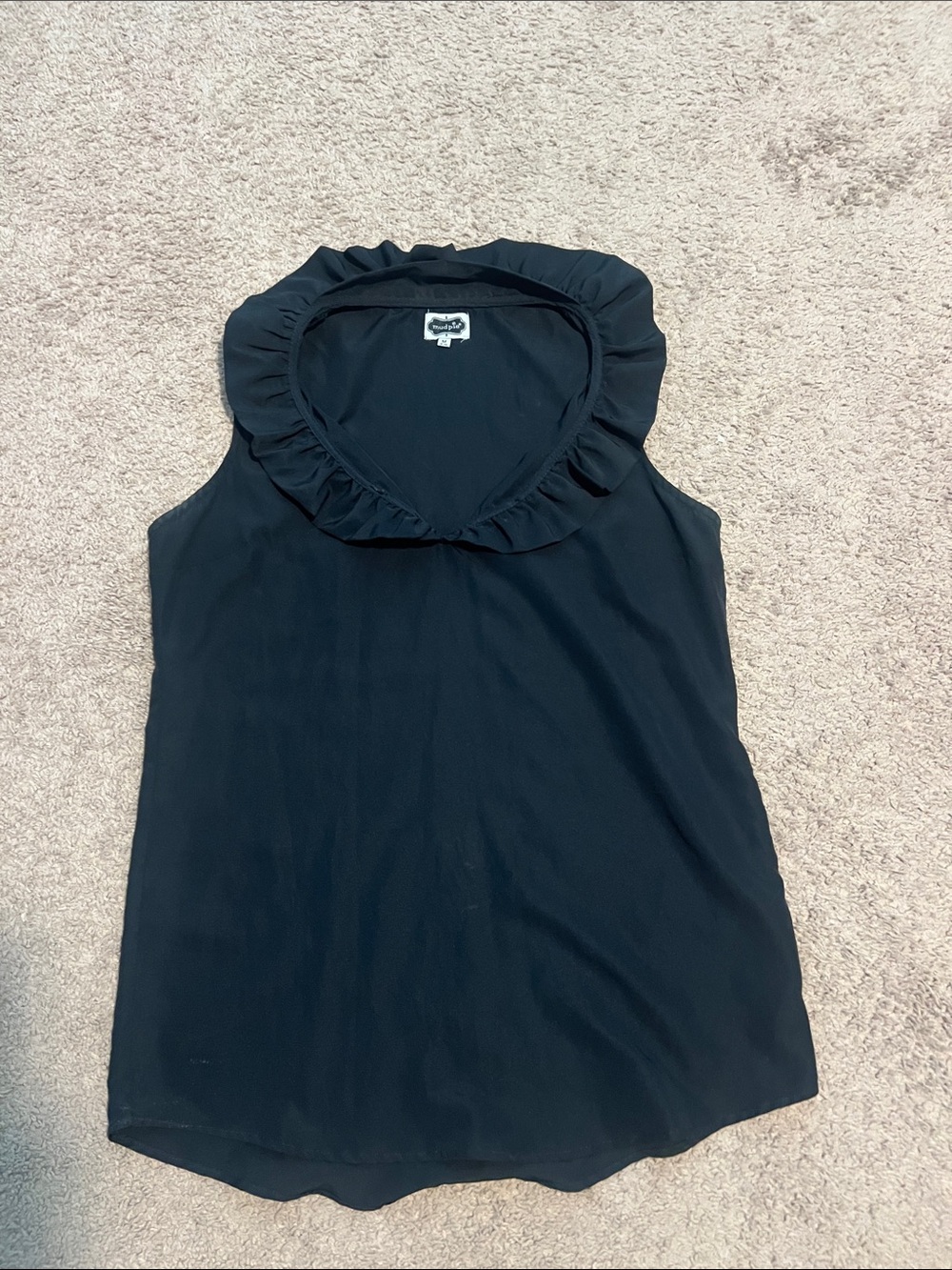 Black Ruffled Collar Sleeveless Top